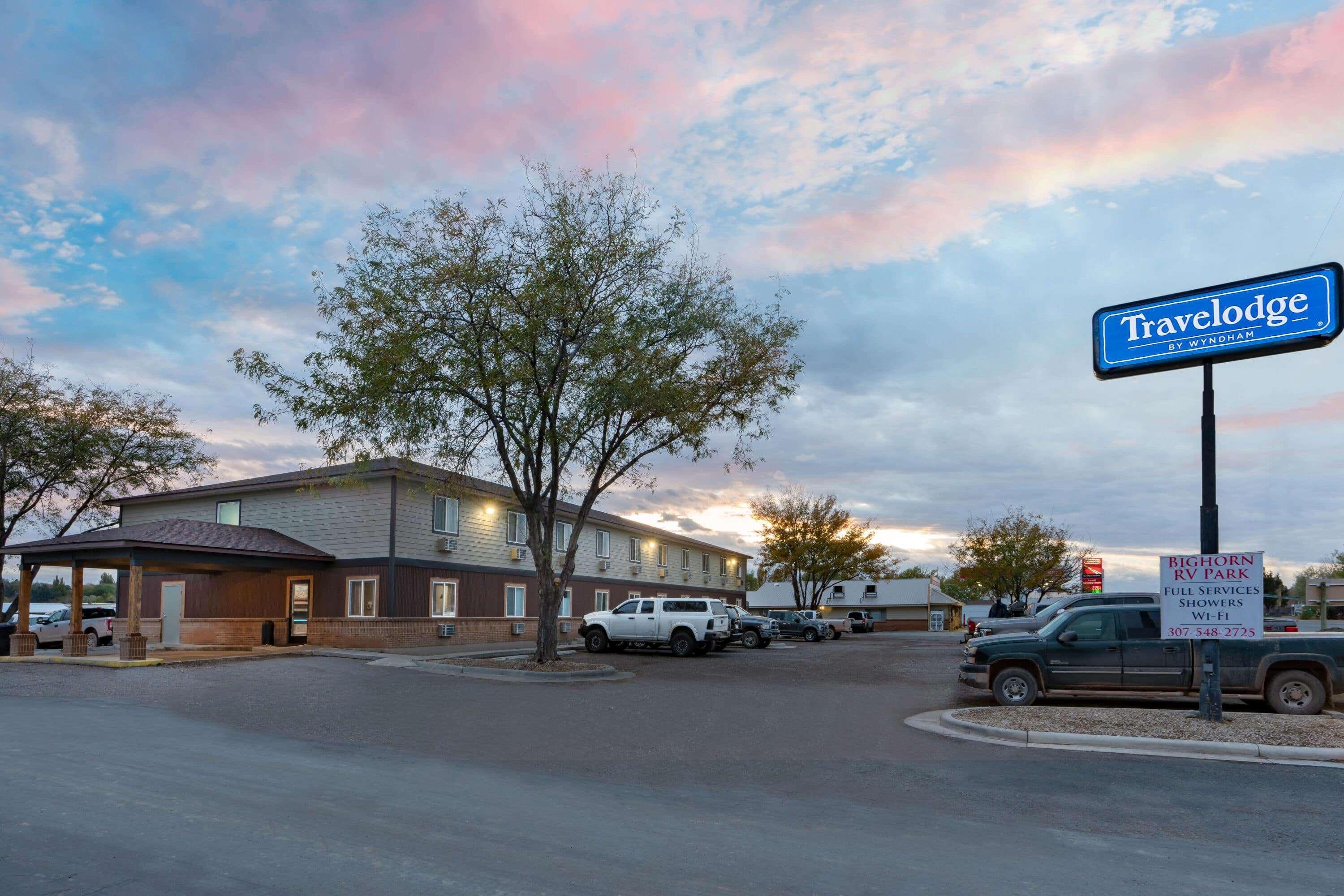 Travelodge By Wyndham Lovell Bighorns מראה חיצוני תמונה