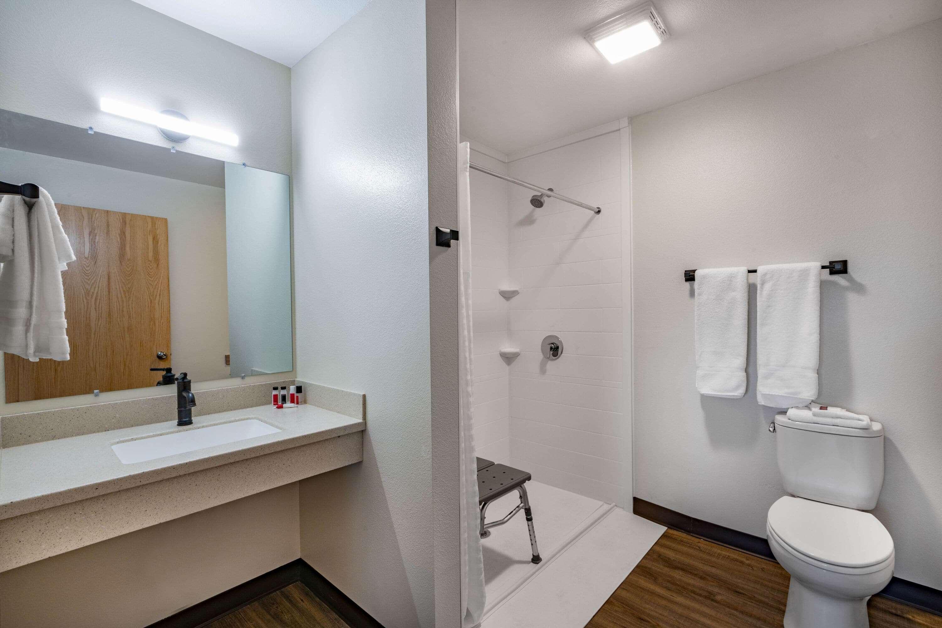 Travelodge By Wyndham Lovell Bighorns מראה חיצוני תמונה